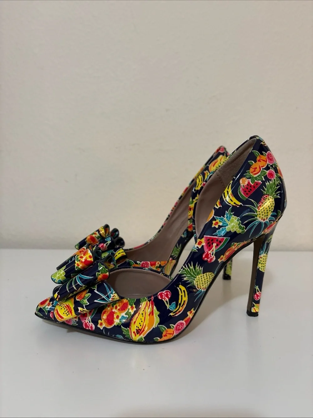 Betsey Johnson Prince Tropical Navy Floral & Fruit Bow Pointed Toe Heels